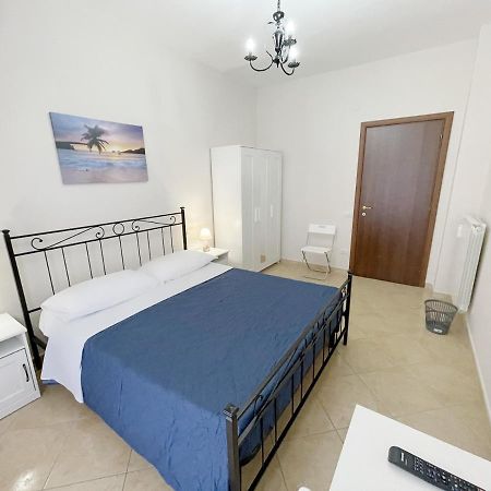 Flavia Apartment กาสเตลลัมมาเร ดิ สตาเบีย ภายนอก รูปภาพ